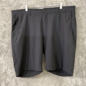 Travis Mathew Shorts Men’s 40 Black Chino Golf Performance pockets 9.5” inseam